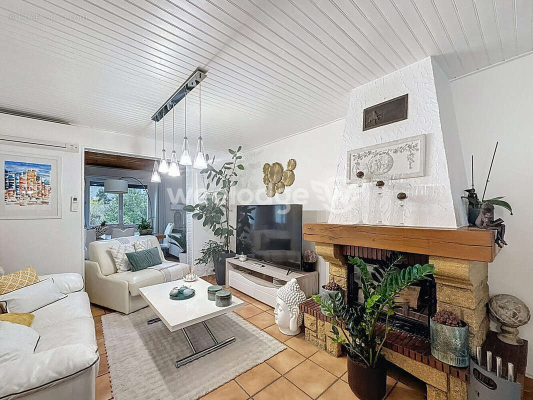 Maison à CHAMPIGNY-SUR-MARNE