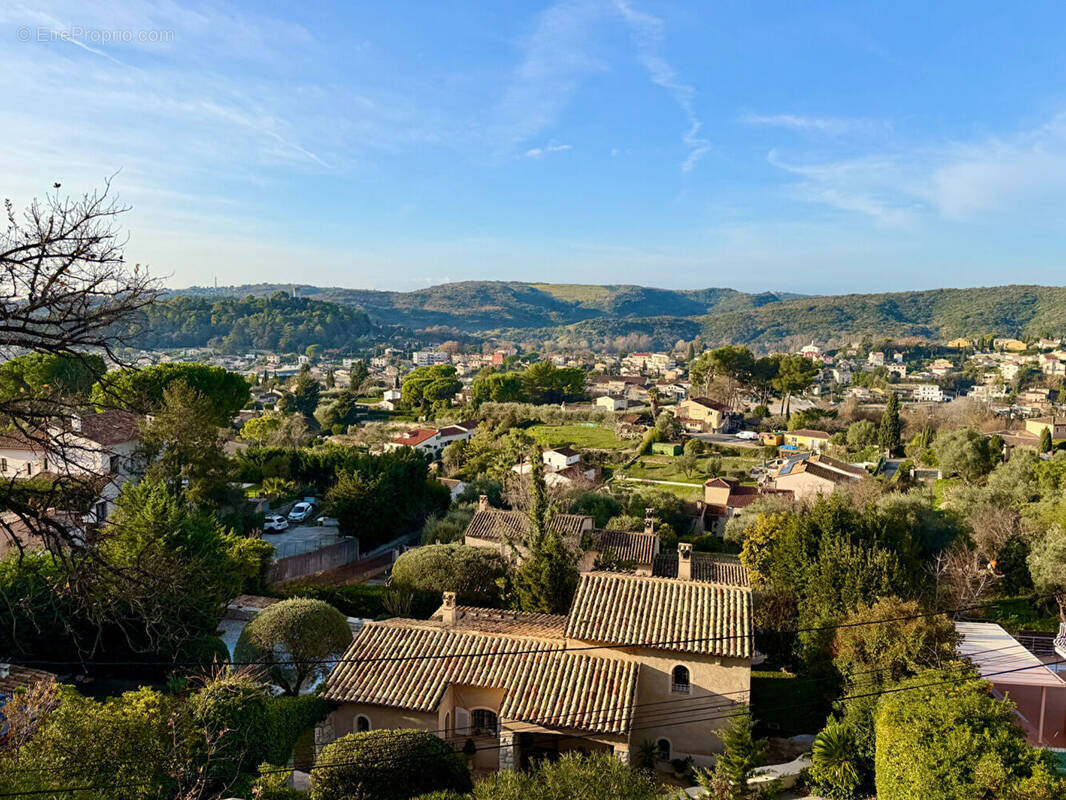 Appartement à CAGNES-SUR-MER