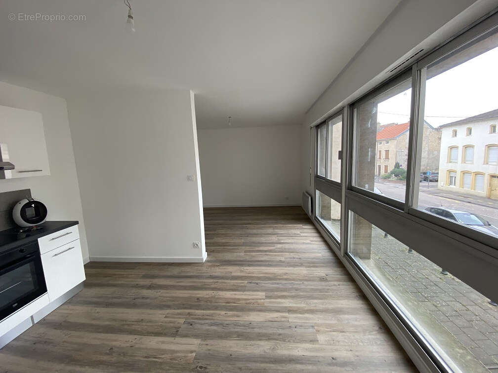 Appartement à SAINT-NICOLAS-DE-PORT