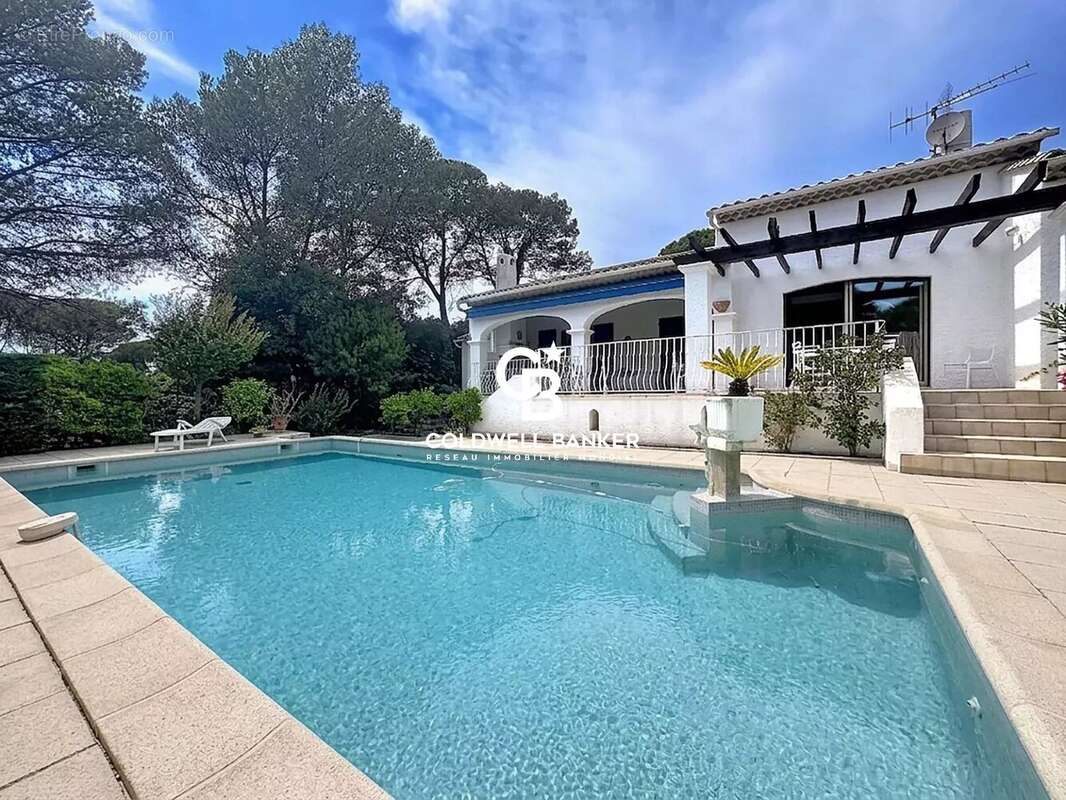 Maison à SAINT-RAPHAEL