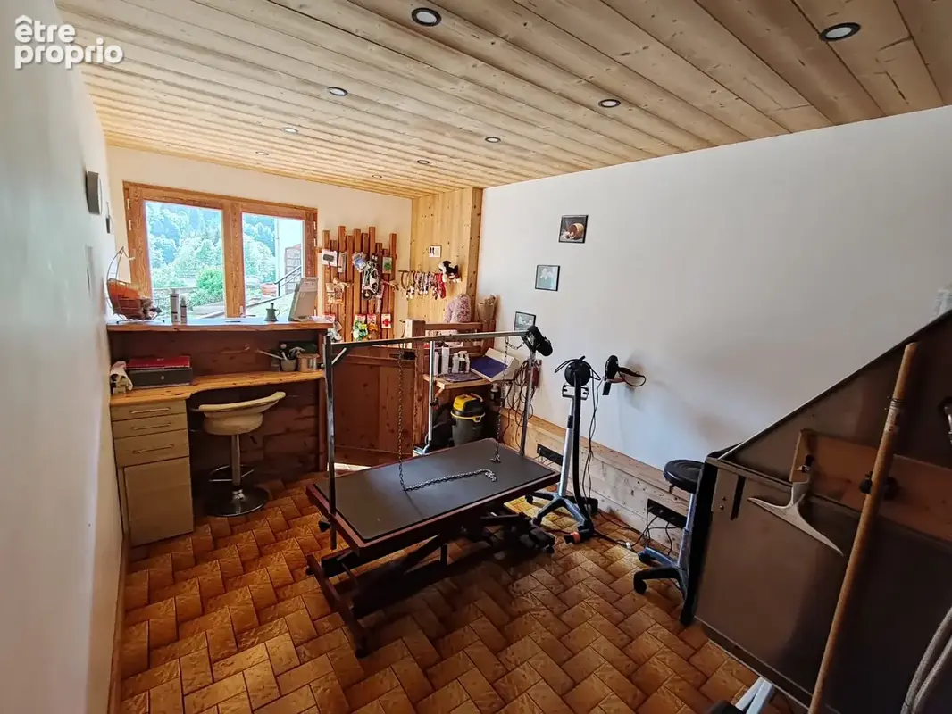 Appartement coup de coeur - 96 m2 avec terrasse & jardin, garage et 2 locaux annexe - photo 14