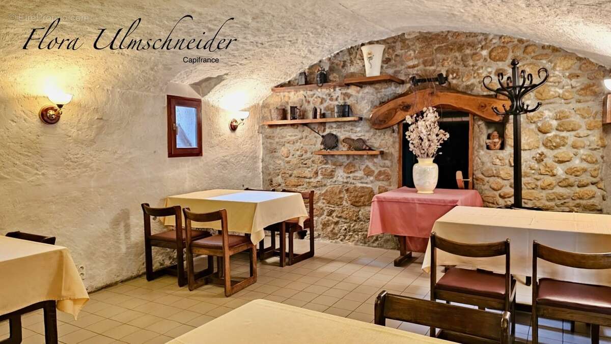 A vendre murs et fonds de commerce , logement de fonction, auberge restaurant, bar tabac, FDJ à SERRIERES EN CHAUTAGNE (73) - photo 4