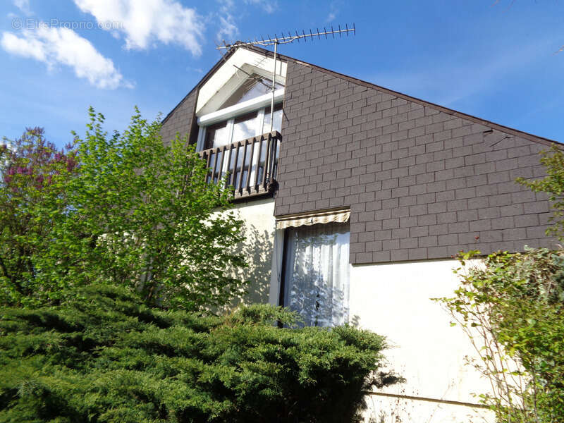  À Vendre — Pavillon lumineux 118 m²  Bléneau  - photo 6