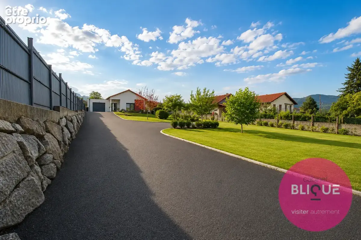 125 m2 de plain-pied, et 2 000 m2 pour prendre l’air - photo 3