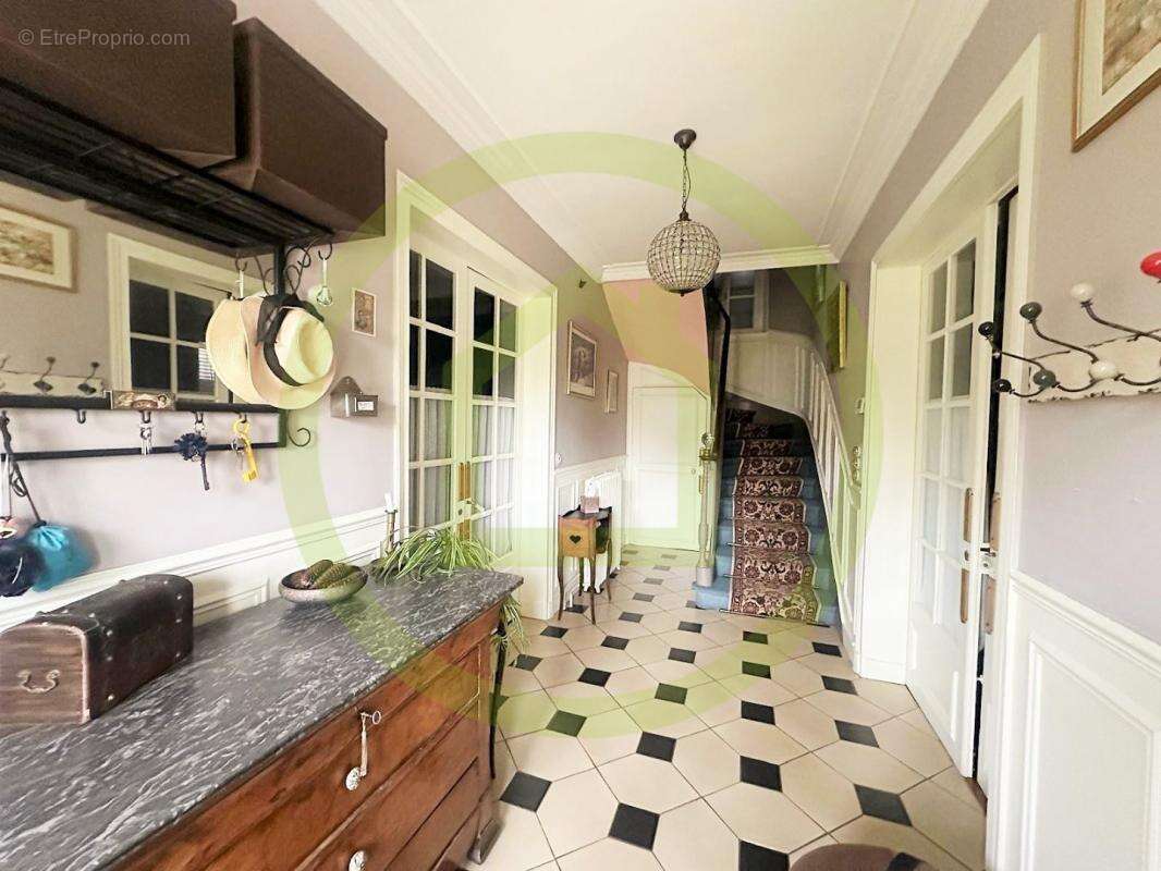 Maison à CHATEAU-THIERRY