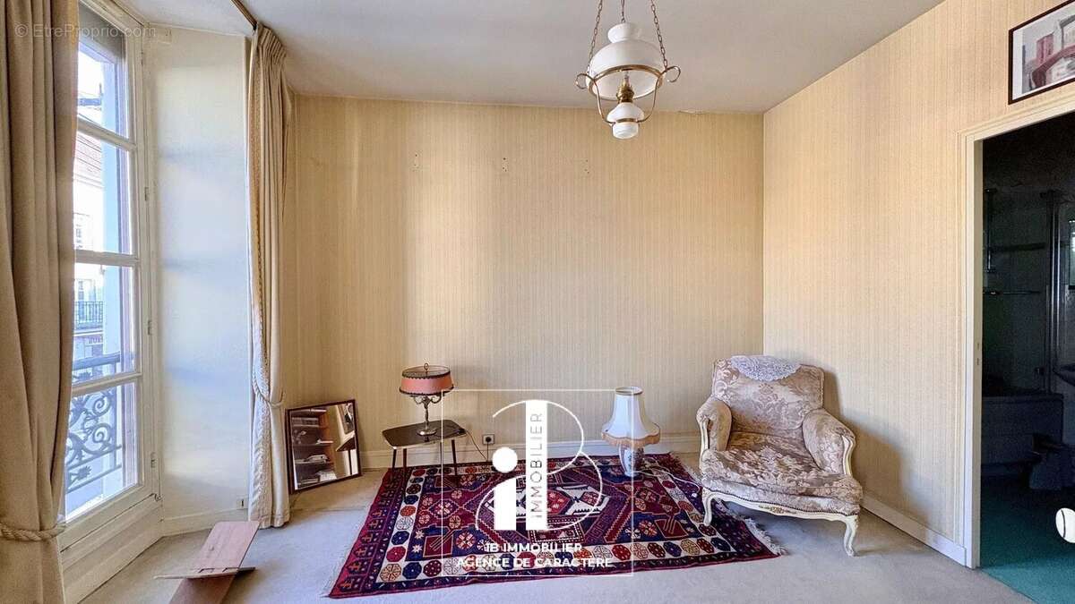 Appartement à FONTAINEBLEAU