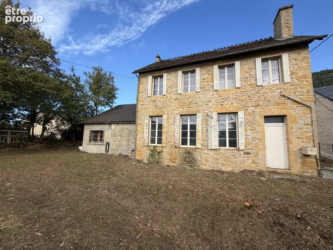 EXCLUSIVITÉ  No168   - CHANAC  -  Ancienne Ecole avec terrain - photo 23