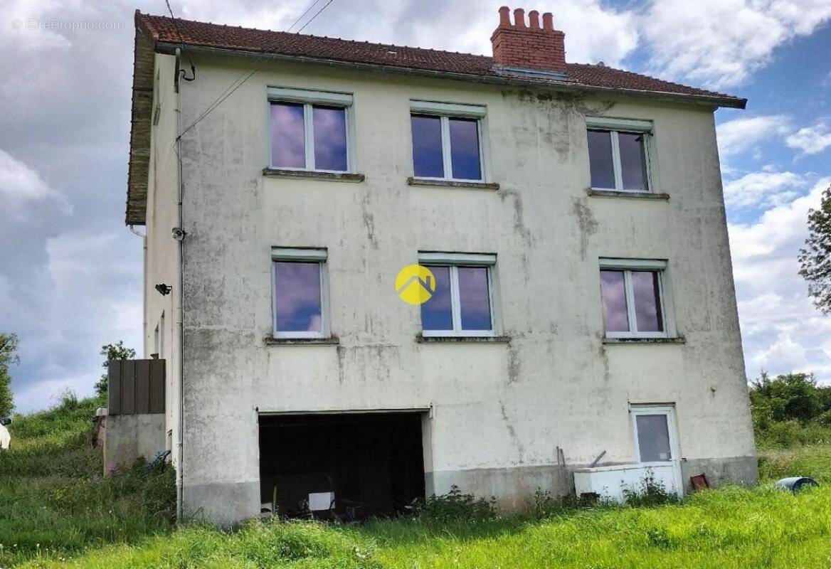 Maison à EVAUX-LES-BAINS