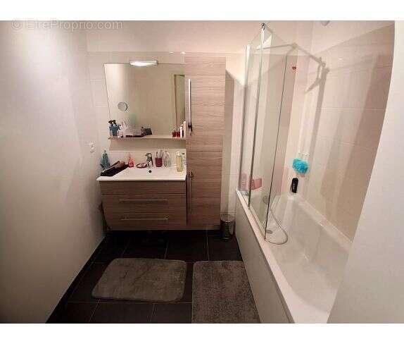 Appartement à SARROLA-CARCOPINO