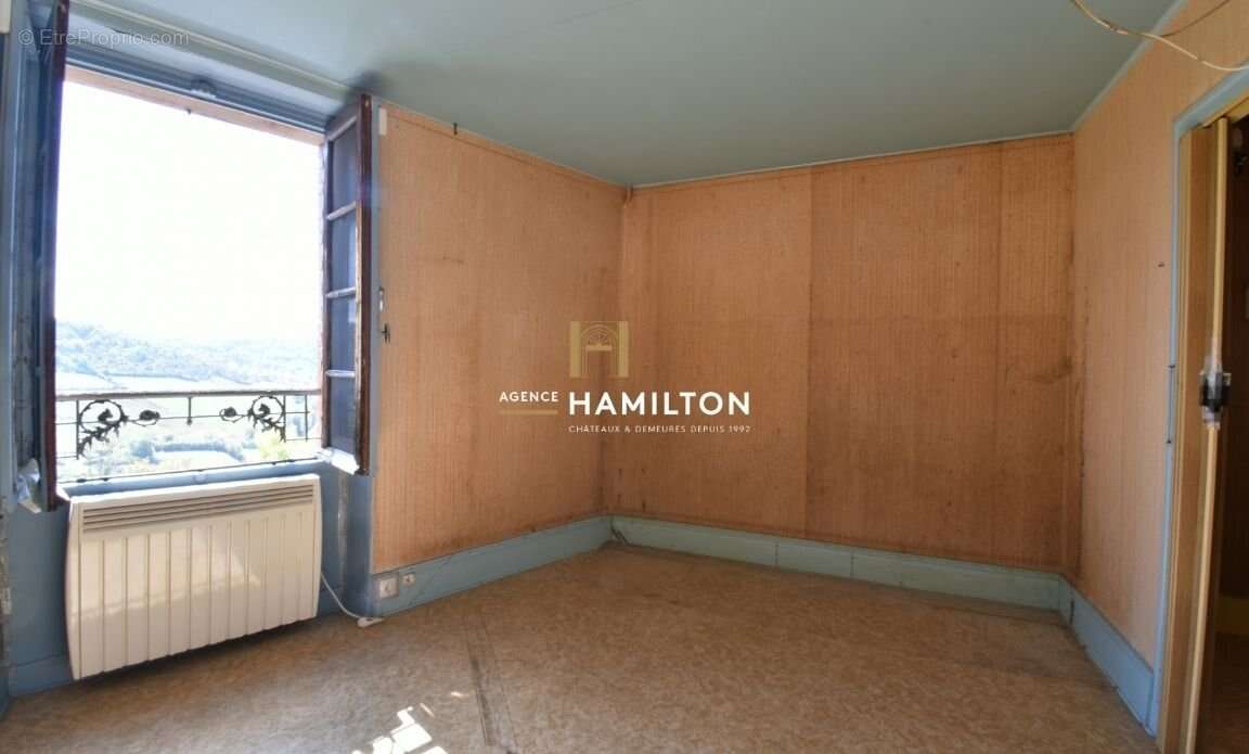 Maison à CORDES-SUR-CIEL