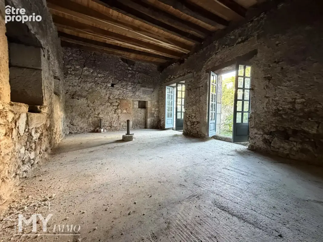 St Antoine de Breuilh : Propriété à rénover - photo 9