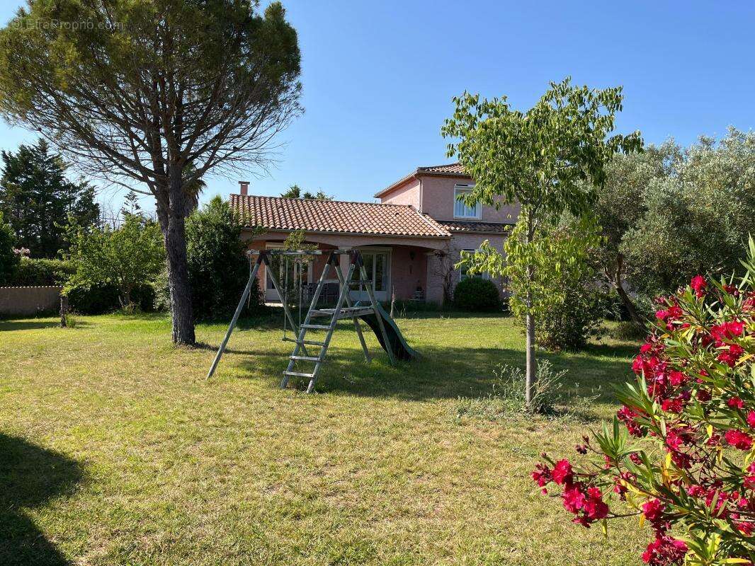 Maison à VILLEVEYRAC