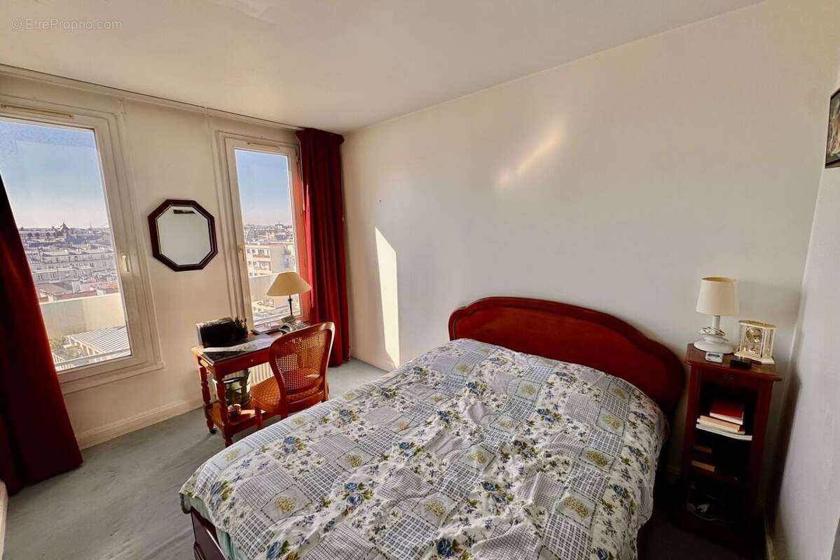 Appartement à PARIS-11E
