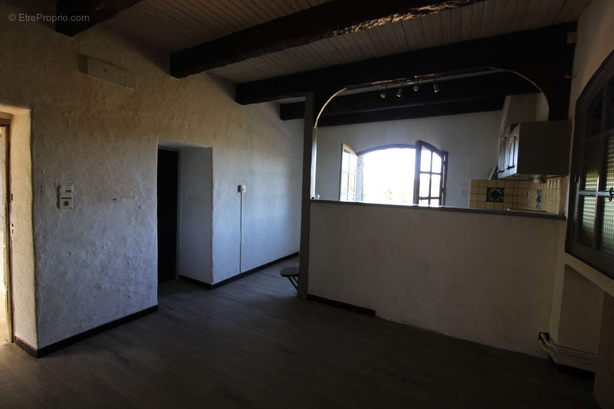 Maison à ROUSSON