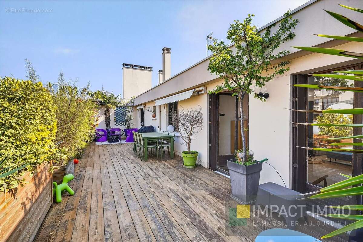 Appartement à PUTEAUX