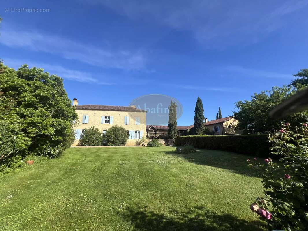 Maison à AIRE-SUR-L'ADOUR
