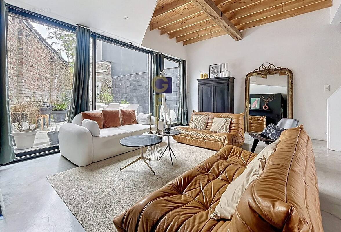 Maison à QUESNOY-SUR-DEULE