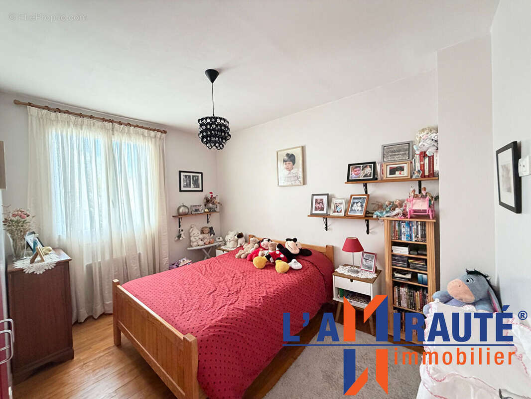 Maison à SARTROUVILLE