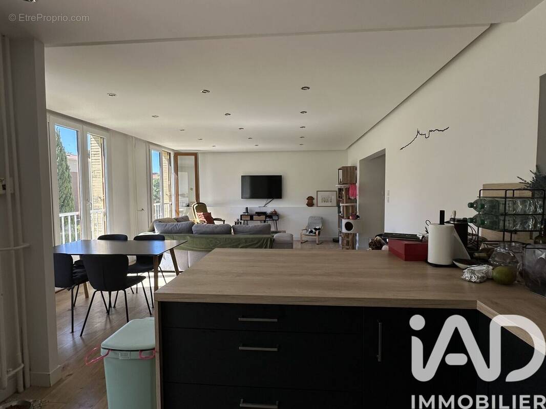 Photo 1 - Appartement à MARSEILLE-10E