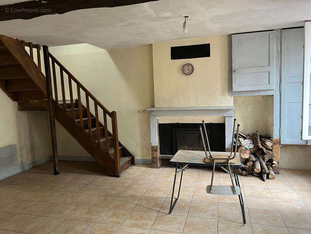 Maison à EPUISAY