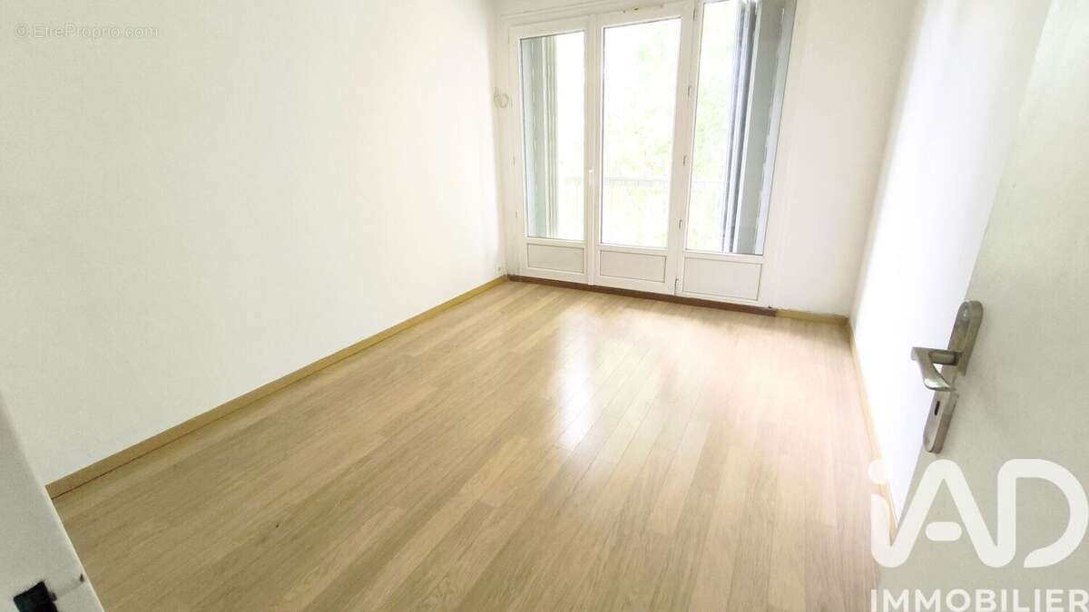 Appartement 58 m² à Nogent-Sur-Oise  - photo 8