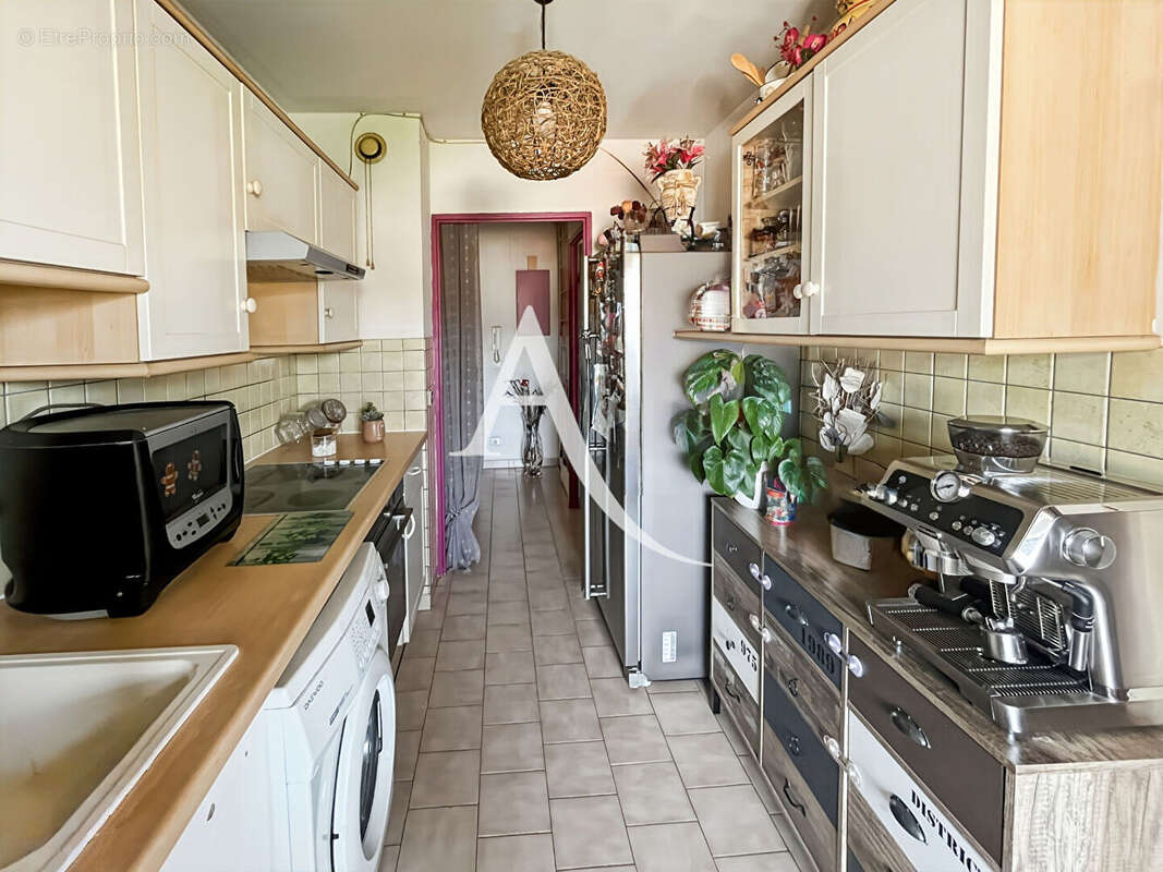 Appartement à MARSEILLE-13E