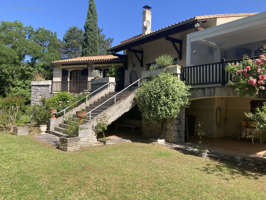 Maison à QUILLAN