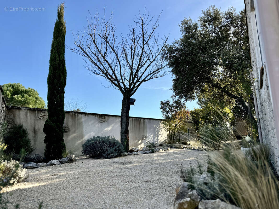 Maison à NIMES