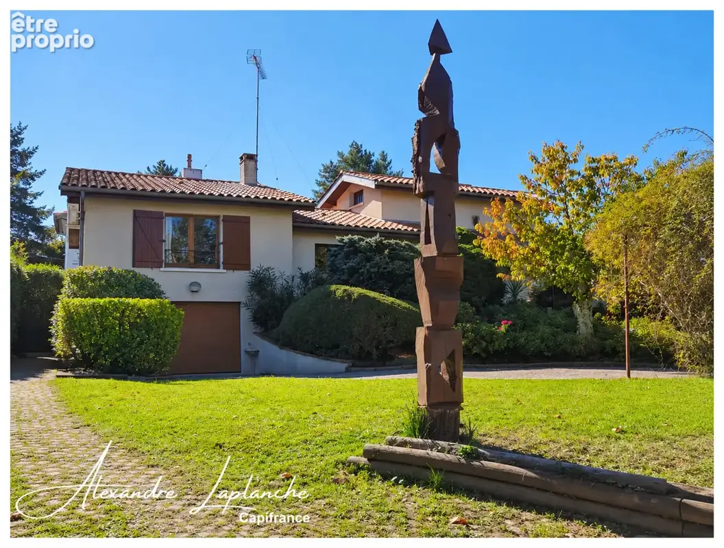 Dpt Tarn et Garonne (82), MONTAUBAN (82) – Quartier St Michel – Maison lumineuse de 175 m² avec jardin, véranda et garage - photo 9