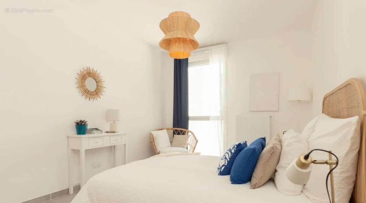 Appartement à SIX-FOURS-LES-PLAGES