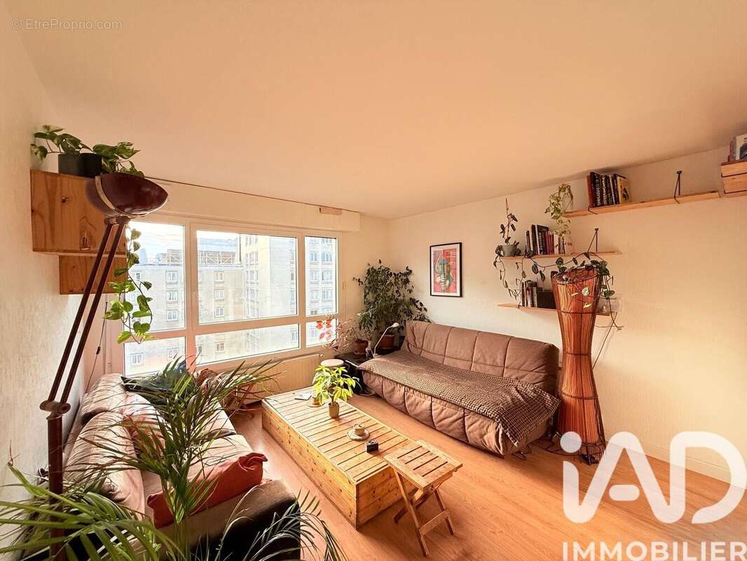 Photo 2 - Appartement à PARIS-19E