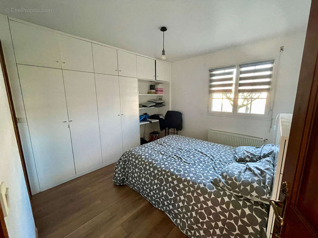 Maison à VILLENAVE-D&#039;ORNON