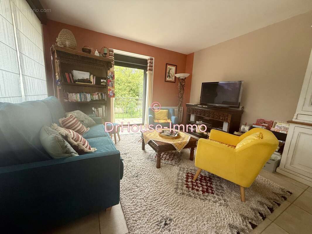 Maison à SAINT-SOZY