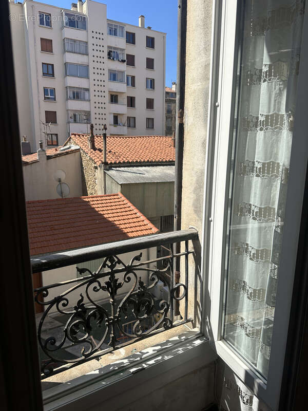Appartement à MARSEILLE-5E