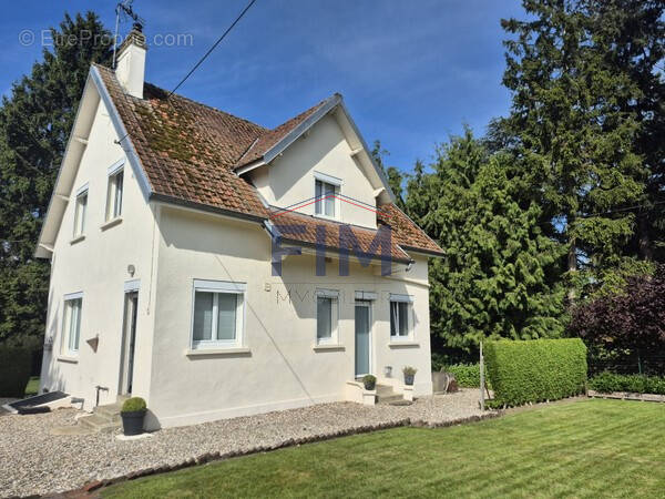 Maison à NEUFCHATEL-EN-BRAY