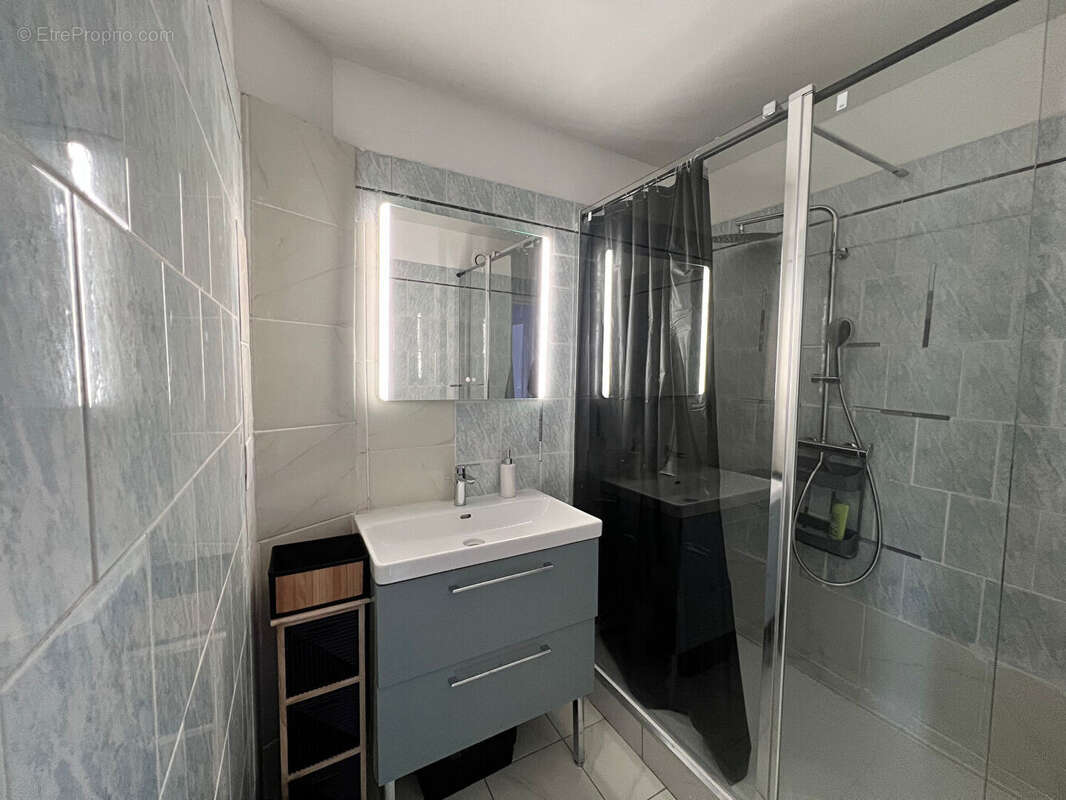 Appartement à MONS-EN-BAROEUL