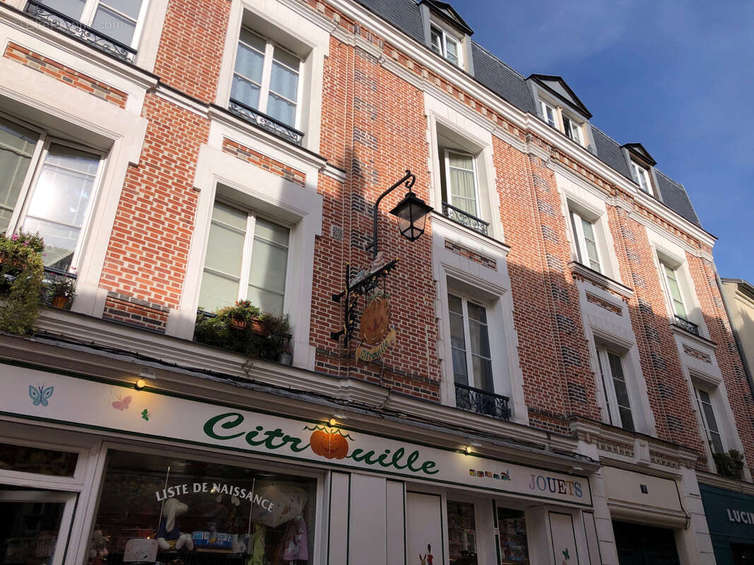 Appartement à RUEIL-MALMAISON