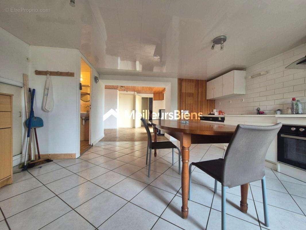 Maison à Plabennec 6 pièces sur terrain de 359 m², idéale famille - photo 3