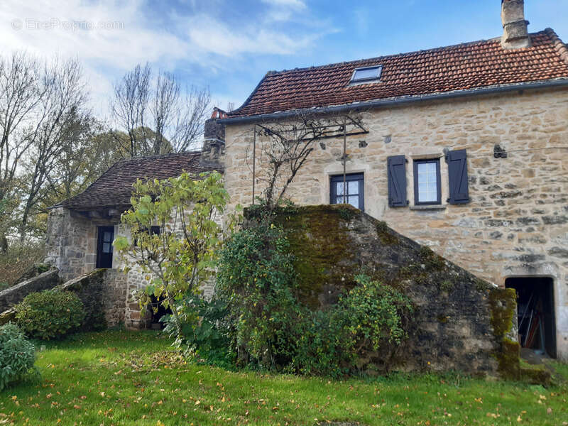 Maison à LARAMIERE