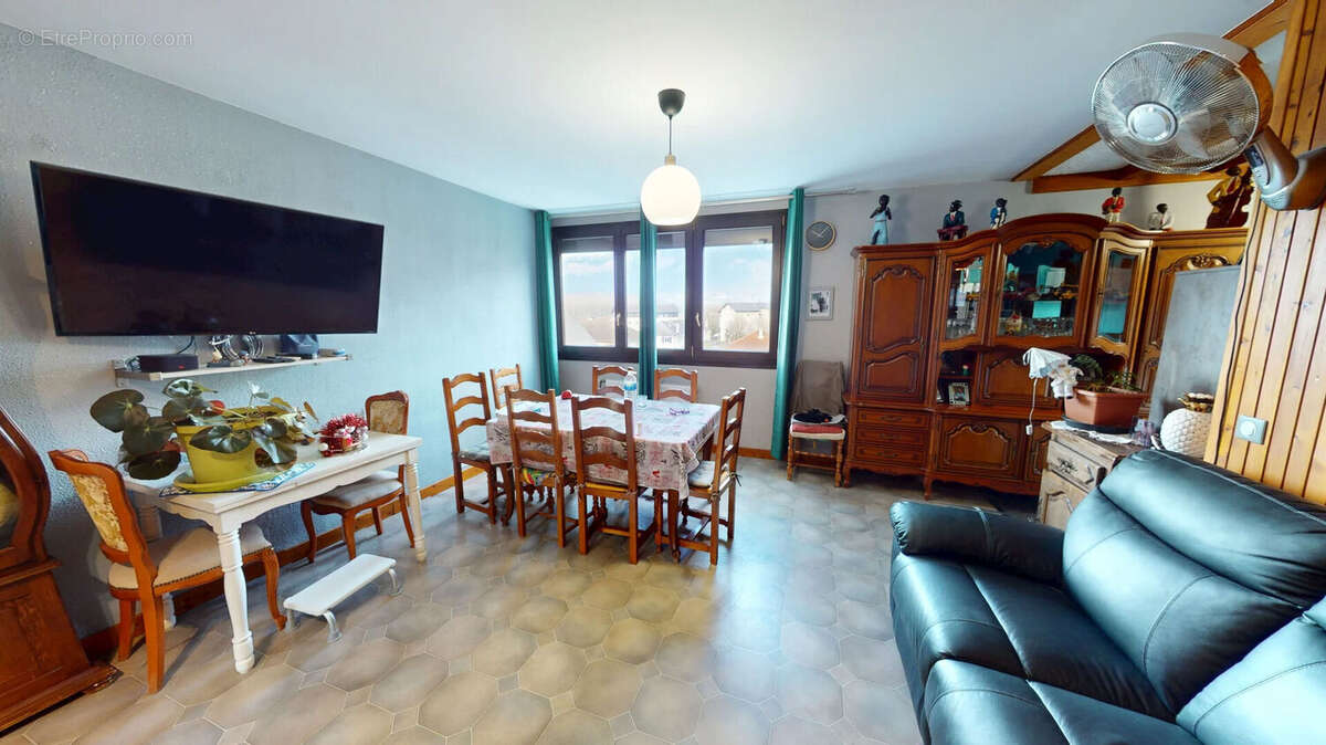 Appartement à VILLARD-BONNOT