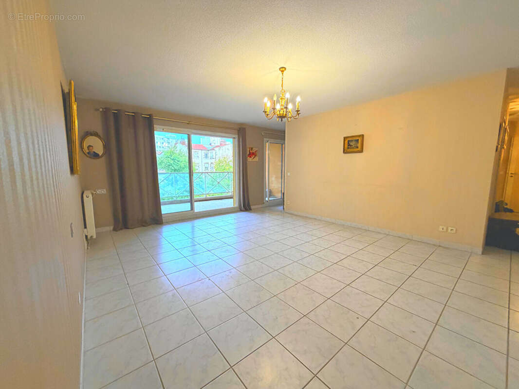 Appartement à VALENCE