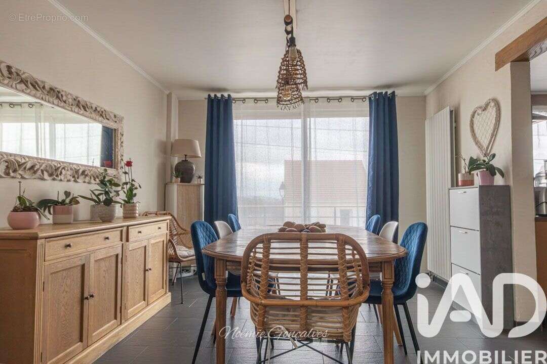 Photo 2 - Maison à ISSOU