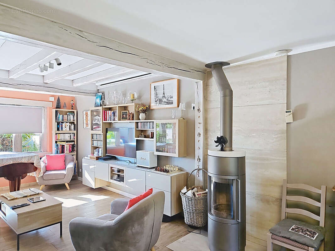 Maison à SOISY-SUR-ECOLE