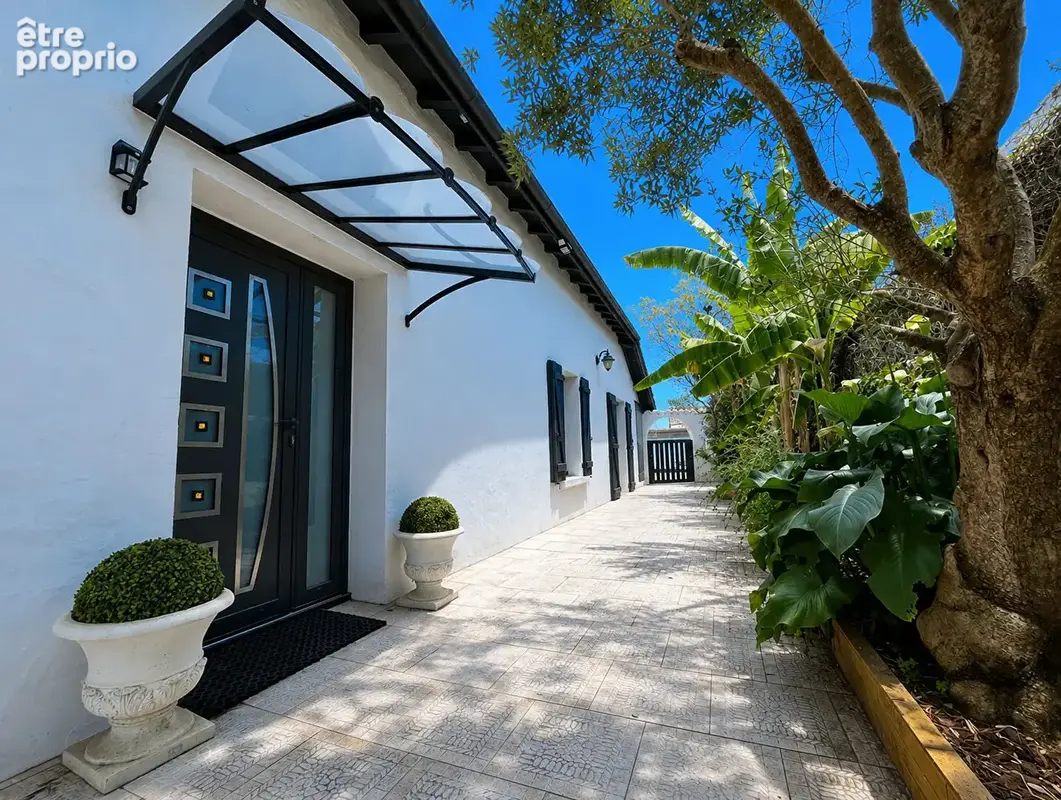 Photo Maison à Tarnos au prix de 616 000€
