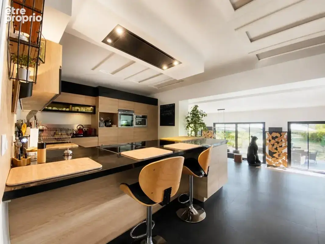 Maison de 8 pièces de 245 m² à Lamorlaye - photo 15