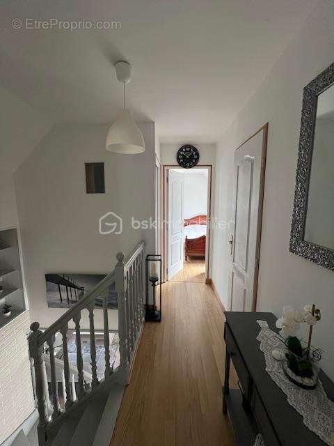 Maison familiale avec studio indépendant et double garage — Gisors - photo 11