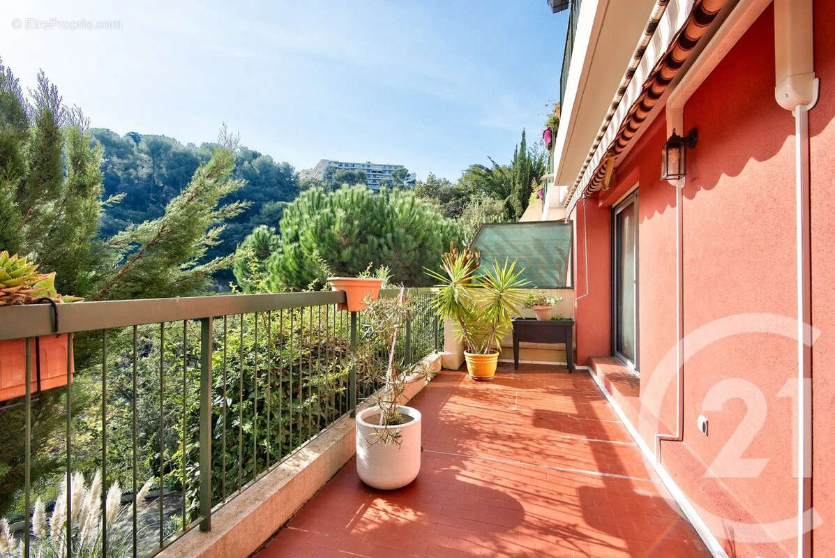 Appartement 70 m² à Nice  - photo 12