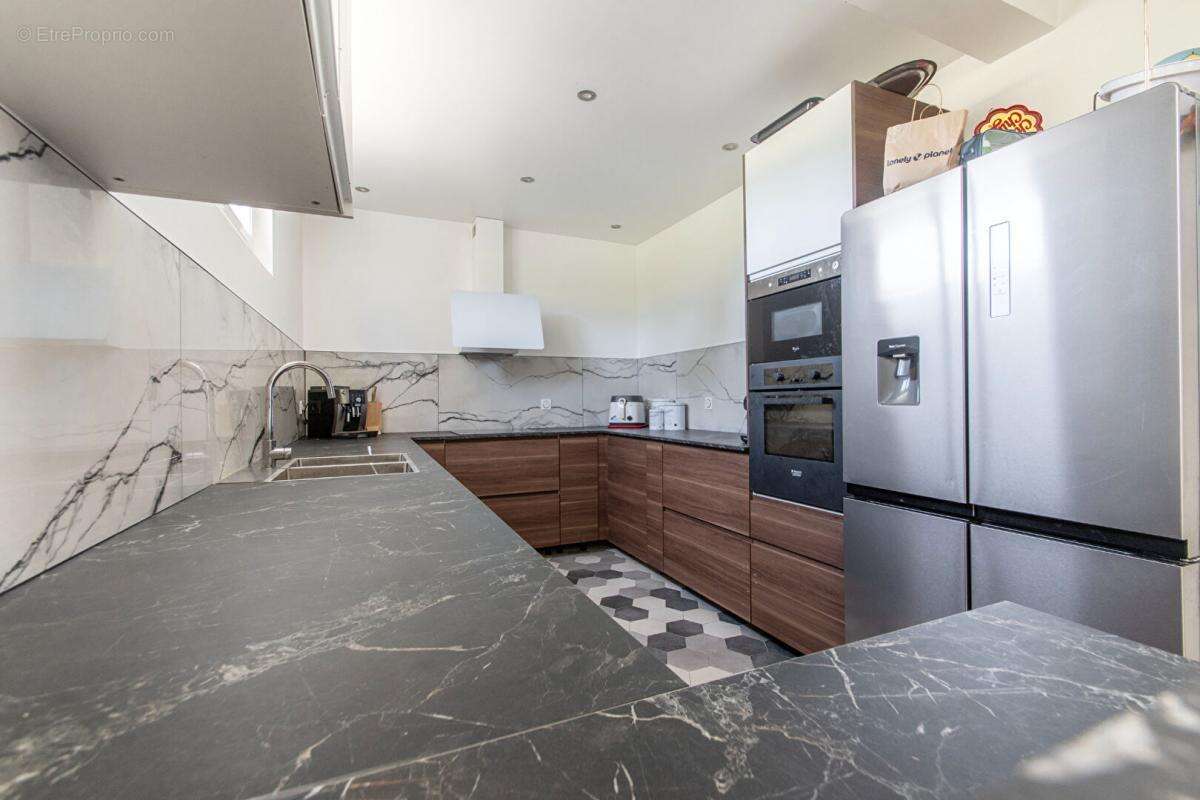 Maison à LEUVILLE-SUR-ORGE