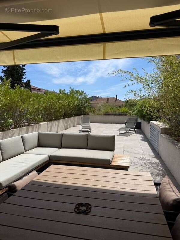 Appartement à HYERES