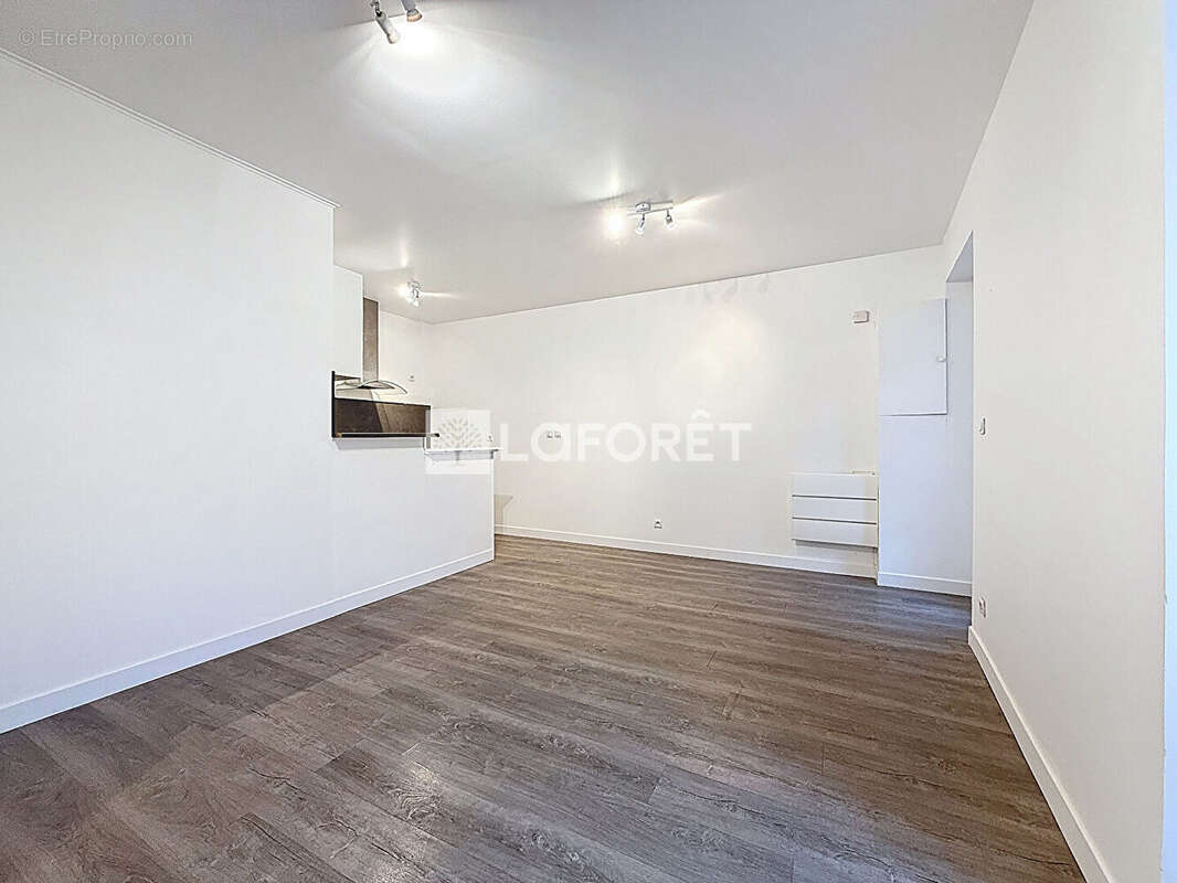 Appartement à LIEUSAINT